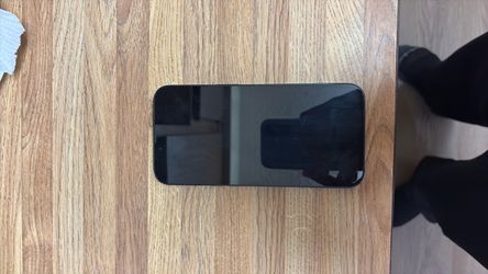 iPhone 16 E 128 GB
