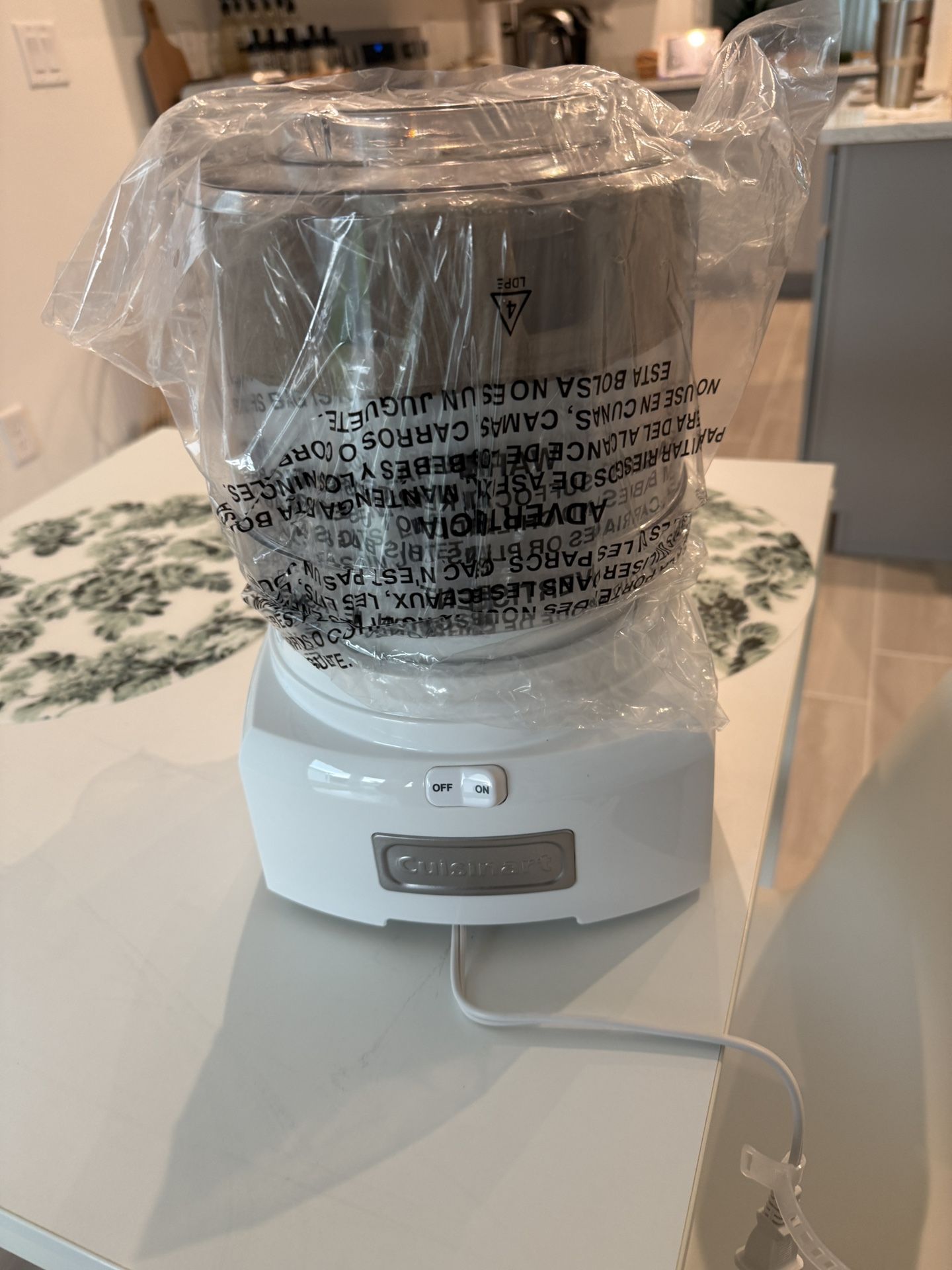 Cuisinart Brand New Ice Cream Machine