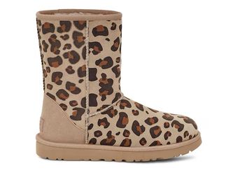 UGG Classic Short II Bootie