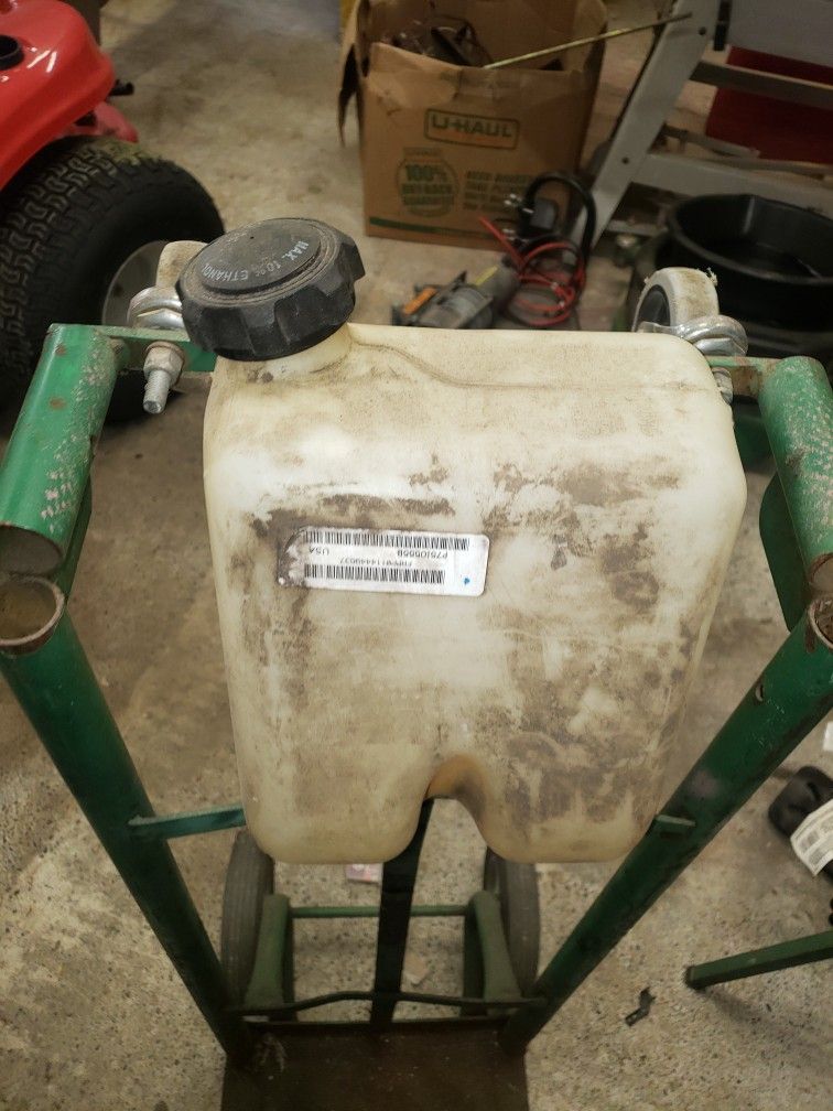 Lawn Mower Parts Gas Tanks