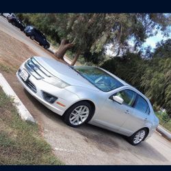 2011 Ford Fusion SEL
