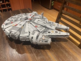 RETIRED Lego Millennium Falcon