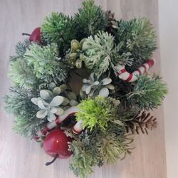 Vtg Mid Century Plastic Christmas Wreath-Centerpiece-Candle Holder-Wall Decor