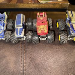 Small Monster Trucks 
