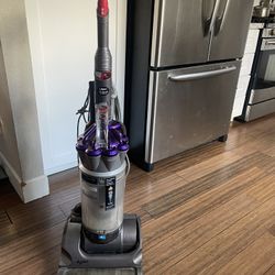 Dyson 