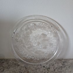 Glass cake plates