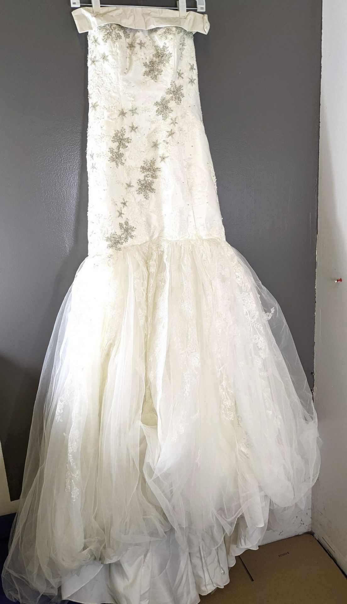 Oleg Cassini Wedding Dress