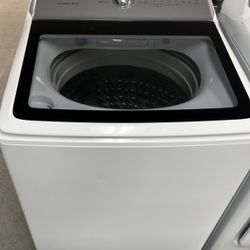 Samsung Top Load Electric Washer  Model WA54R7200AW - 2732