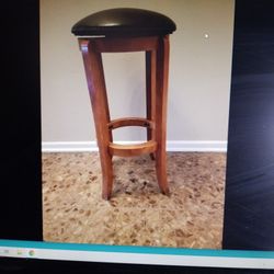 Wood Stool 
