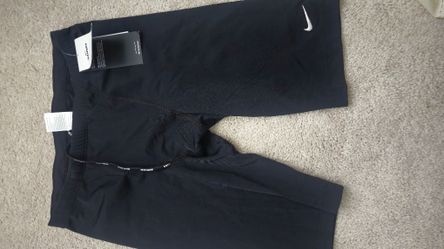 Black Brand-new Nike Men’s HydraStrong Jammer Swimsuit  size 34  