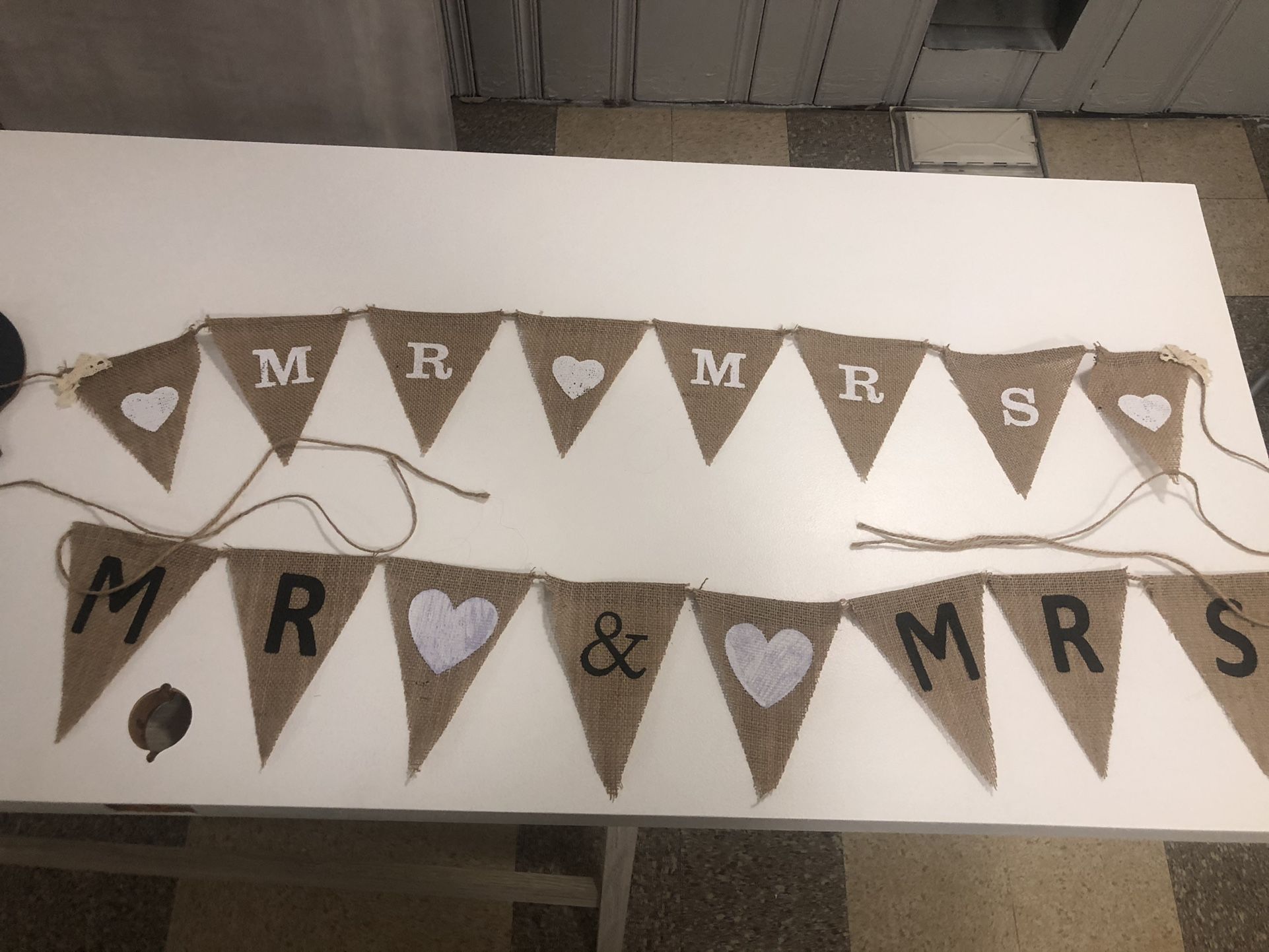 Mr. & Mrs. Burlap Signs Wedding/Bridal Shower