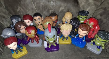 Action Figures 