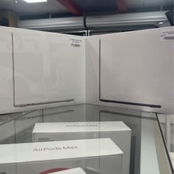 2022 13”MacBook Air M2 256ssd 