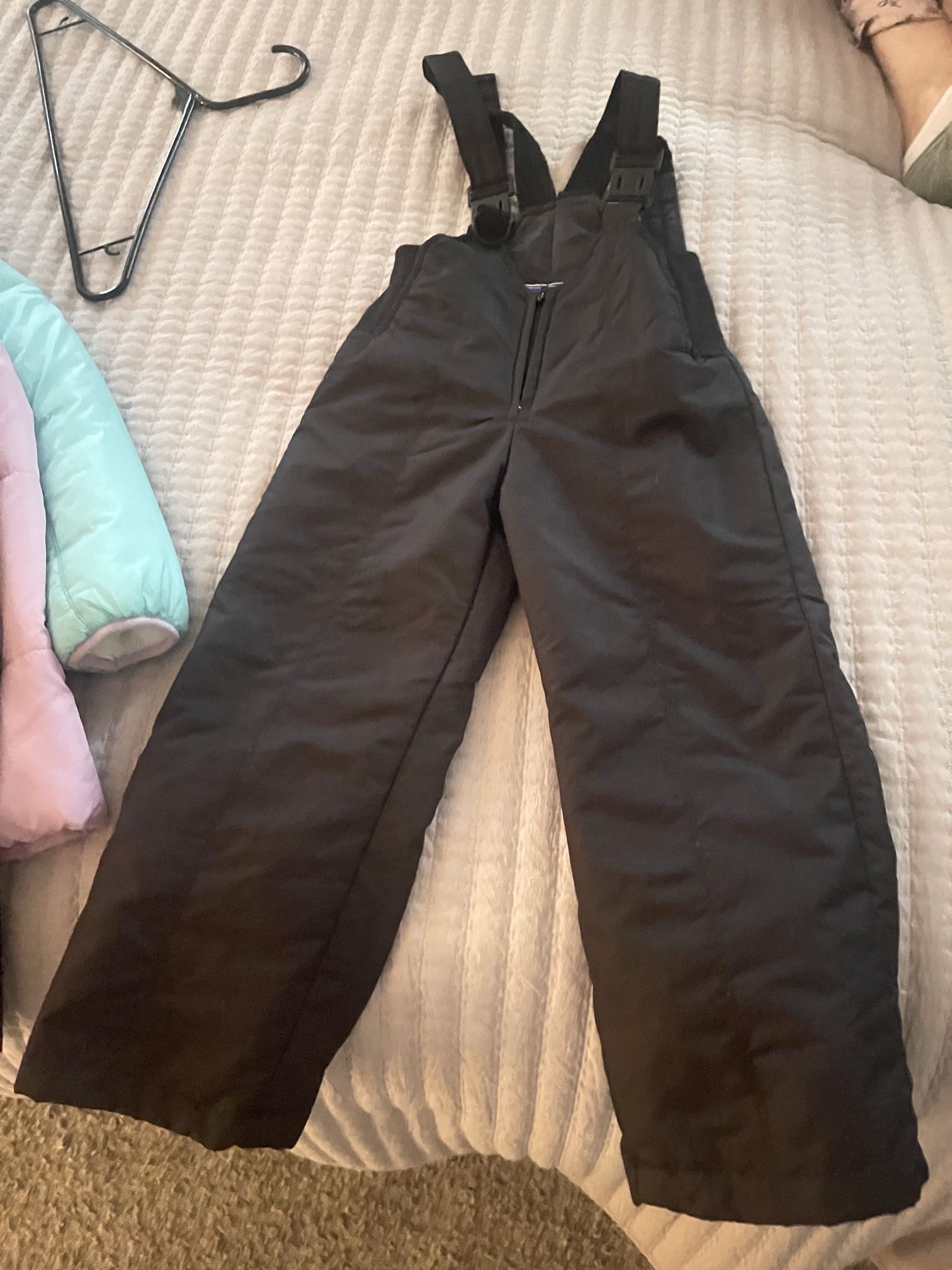 $12 Price Firm ! 4T Snow Bibs- Located 1 Mile From Surprise Costco