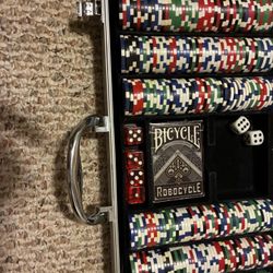 Poker Stuff Need Out The House Dont Use 10$ Ur Come Get It 
