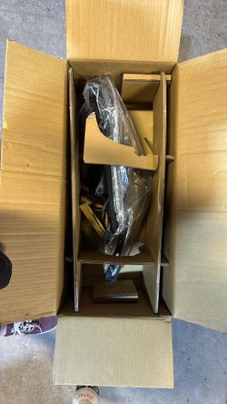 Brand New Toyota Prius Head Light