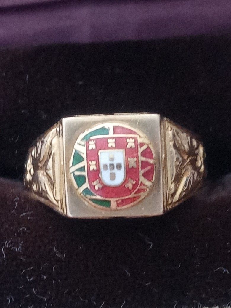 19k Portuguese Gold Ring Size 11