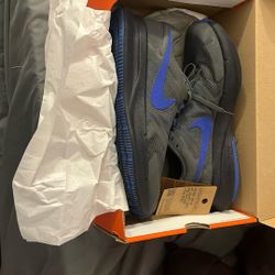 Some What Used Nike run Swift 3s Size 11.5