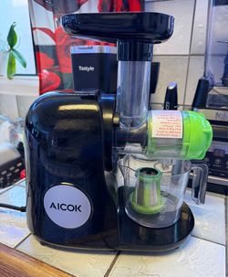 Aicok Slow Masticating Cold Press Juicer – Barely Used