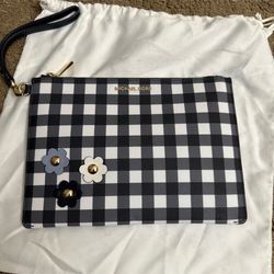 Mk Medium Zip Pouch