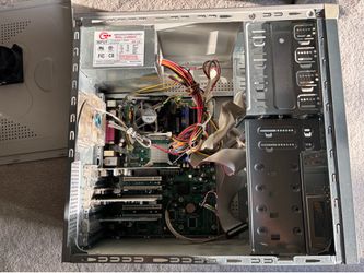 Intel Desktop PC Tower w 2x Hyper-X DDR2, Power Supply, Etc Parts