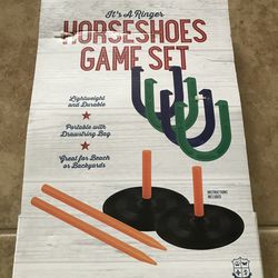 HORSESHOE GAME SET