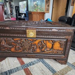 camphor chest