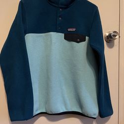 PATAGONIA SWEATER SIZE S