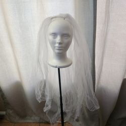 Wedding Veil With Blusher 