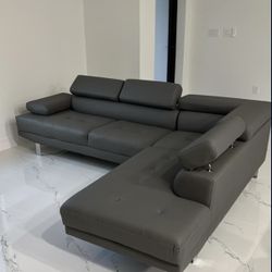 Sectional Sofa 