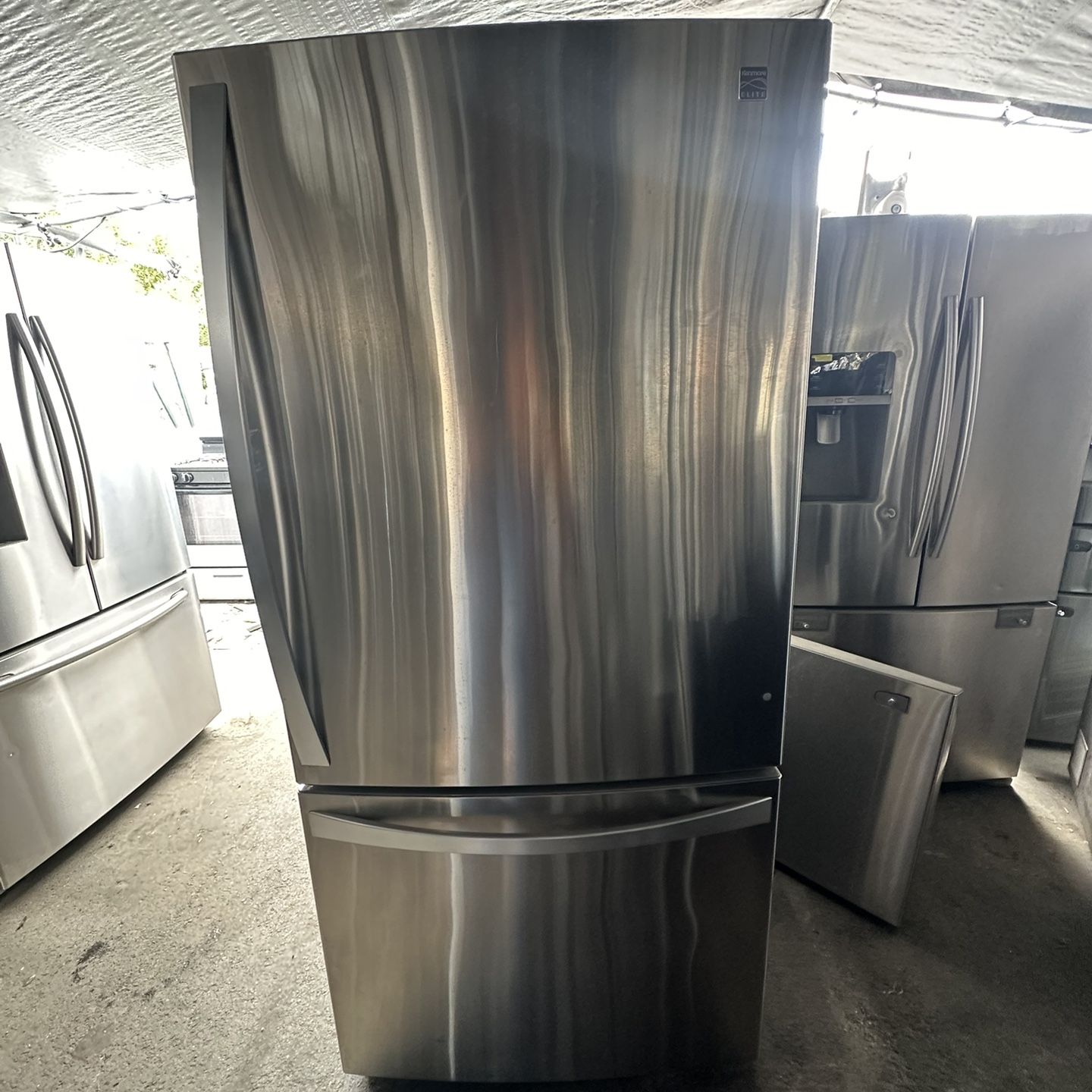 Kenmore Bottom Freezer  33” Apartment Size Stainless Steel Fridge We Deliver 🚚 And Install 