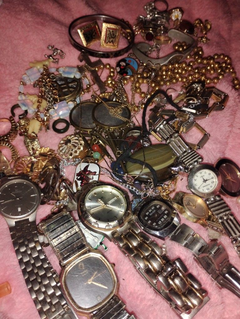 Mother In Laws Jewelry & Watches