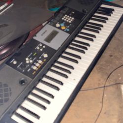 Yamaha Keyboard