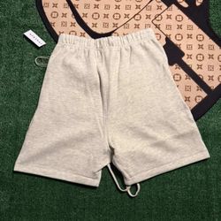 light oat essential shorts 