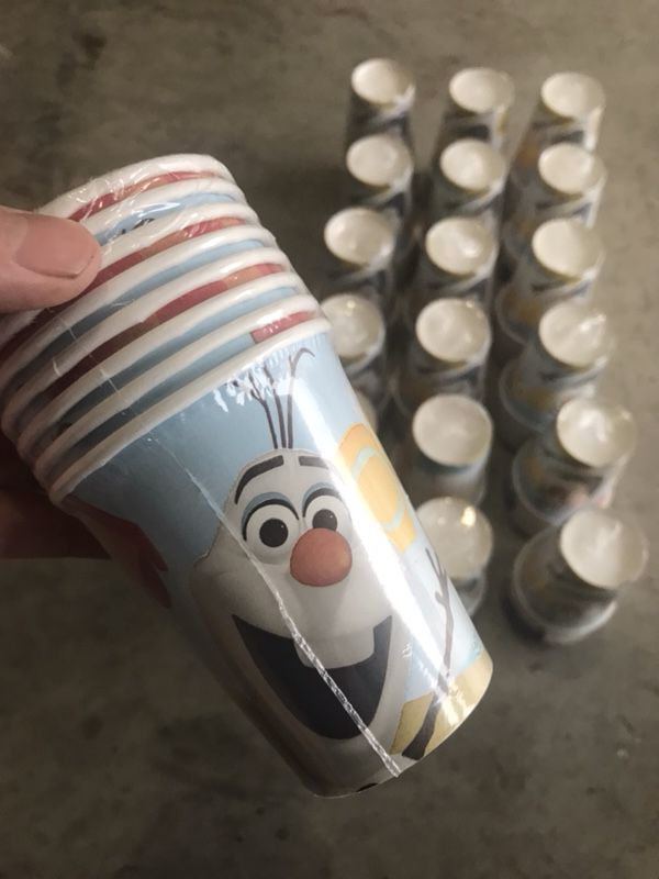 FROZEN - 8 - 9oz. OLAF cups in each pack. 19 total packs. $1.50 each or $25 for the entire set