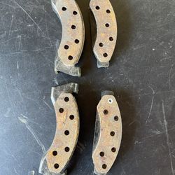 Ford Mustang ii Front Brake Pads Complete Set And Extra 2