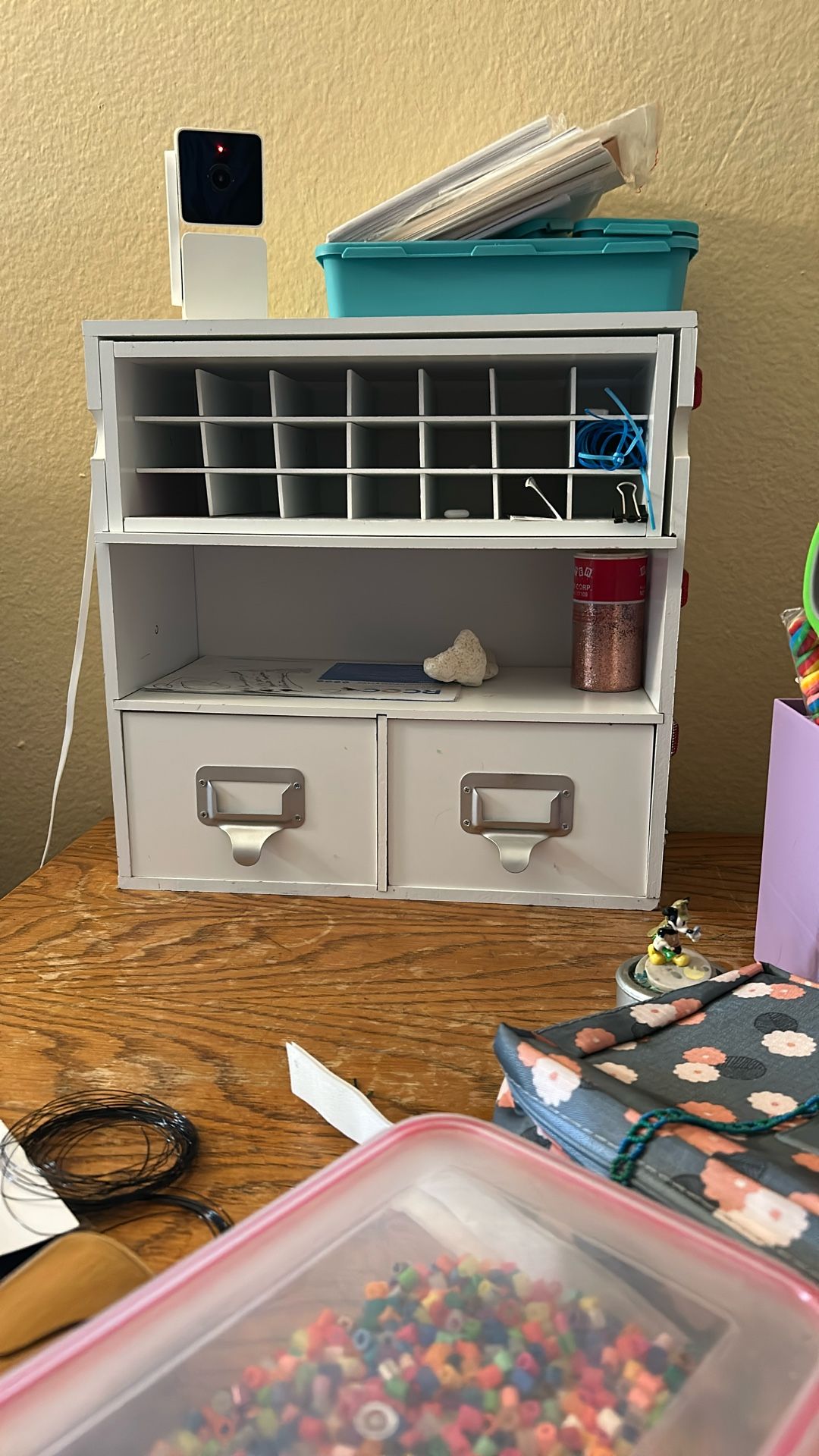 Desk Roper hose pen pencils markers for school