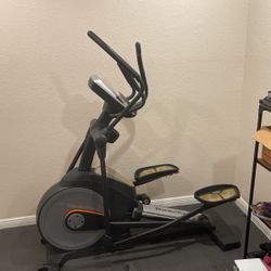 NordicTrack Elliptical E 9.5