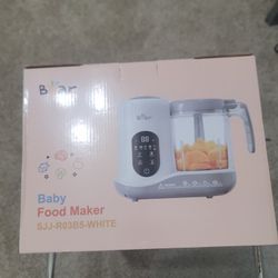 Bear Baby Food Maker /Steamer / Blender