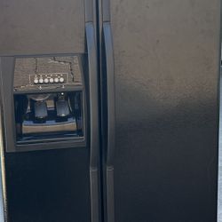 Black Kenmore Side By Side Refrigerator 