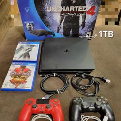 PlayStation 4 Slim 1TB