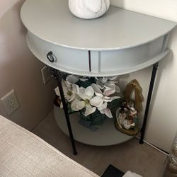 Mesa De Madera  Con Cajón 