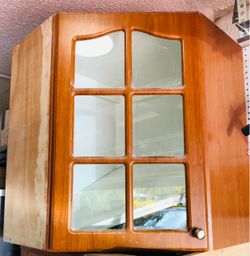Kitchen cabinets