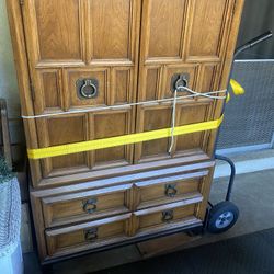 Armoire For Sale $20 