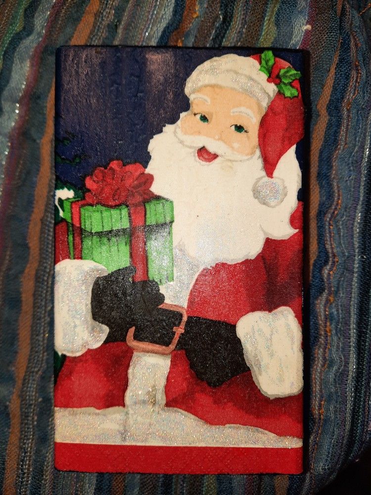Santa wooden shelf sitter