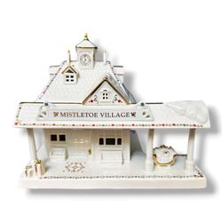 Lenox Village Treasures Mistletoe Park 2006 TRAIN STATION Mint In Box