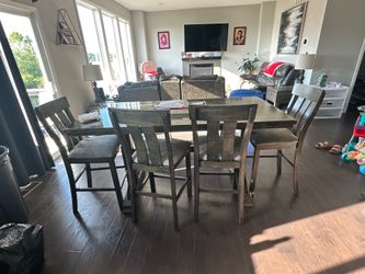 Dinning Room Set