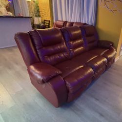 Ashley’s Reclining Couches 