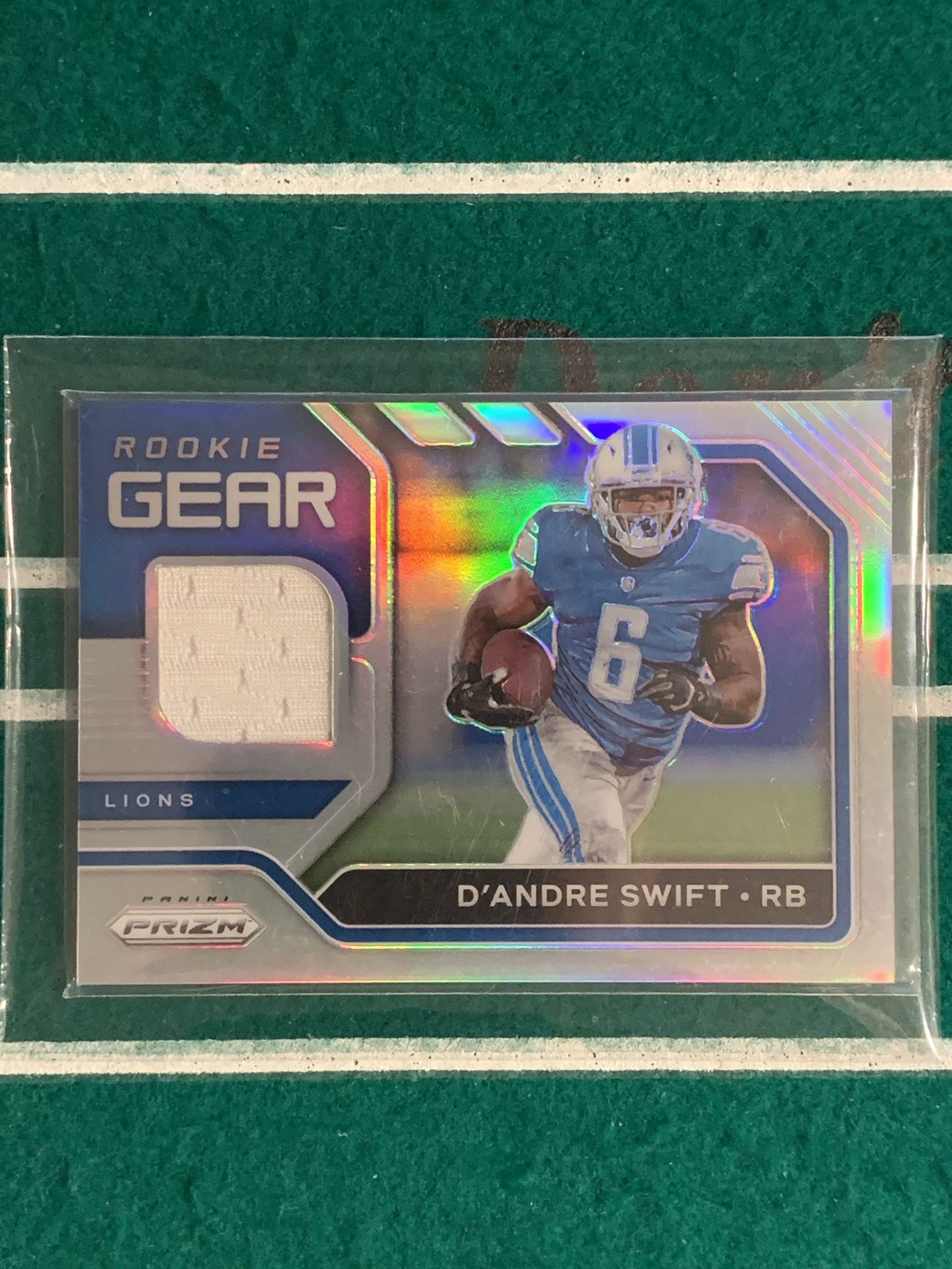 Philadelphia Eagles D'Andre Swift Prizm Rookie Gear Patch Card!!! for Sale  in Artesia, CA - OfferUp
