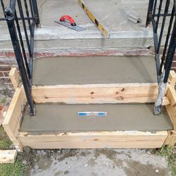 BrickLayer/ Cement Mason/ Painter/Drywall/ Floor Tiling! / 